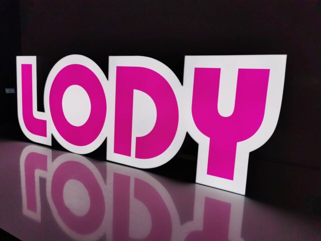 litery blokowe podświetlane